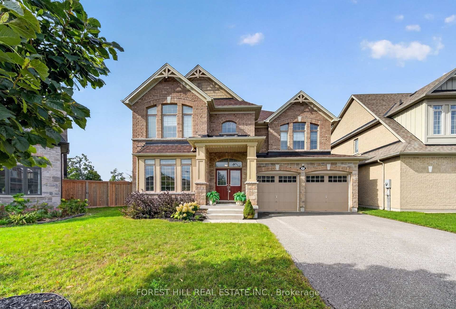 Photo of 37 Rugman Crescent
