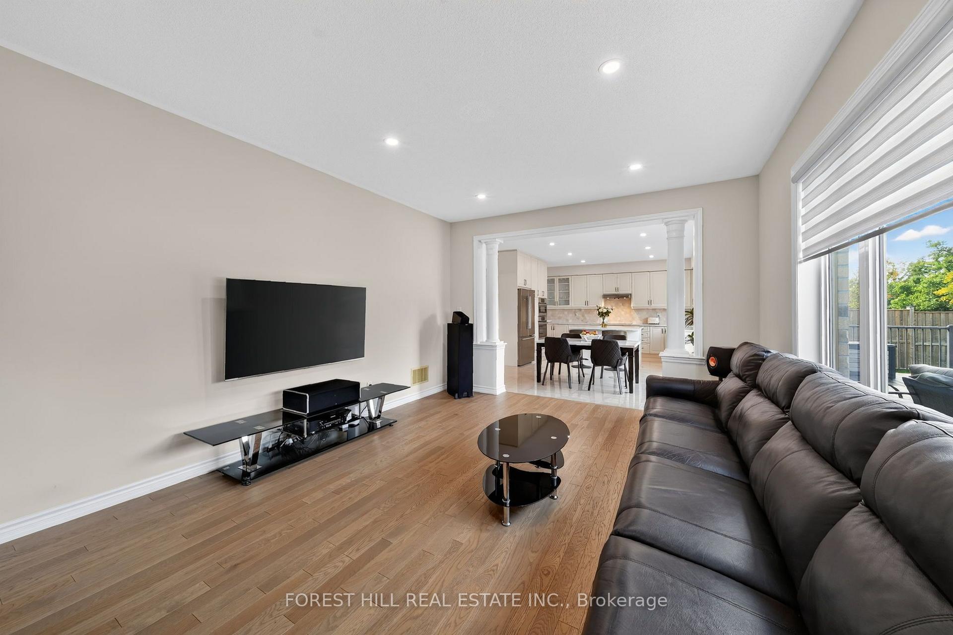 Photo 14 of 37 Rugman Crescent, Springwater, Centre Vespra — HOMEH