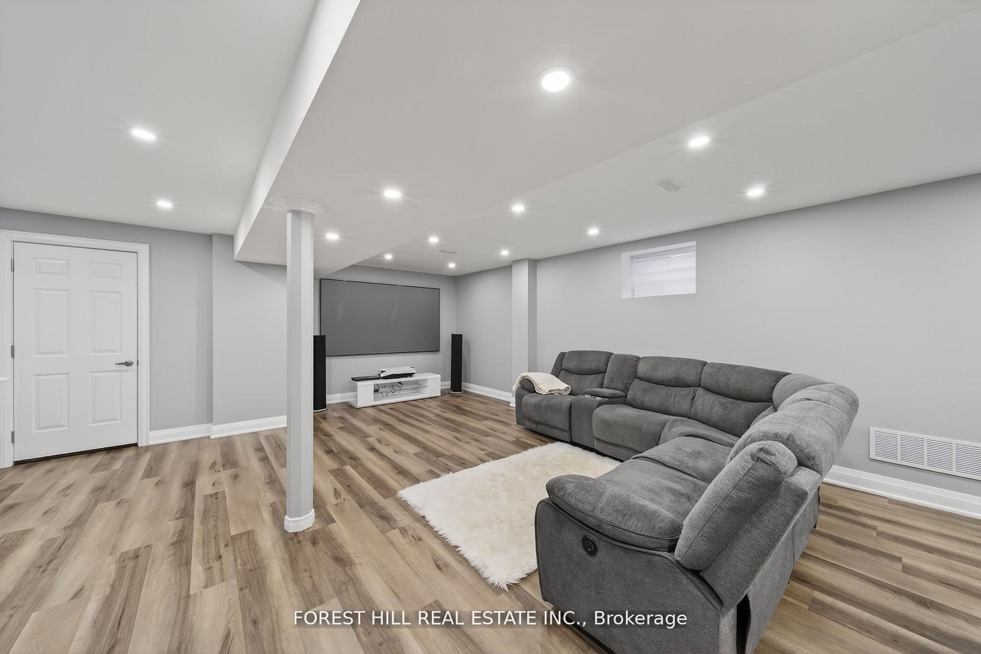 Photo 29 of 37 Rugman Crescent, Springwater, Centre Vespra — HOMEH