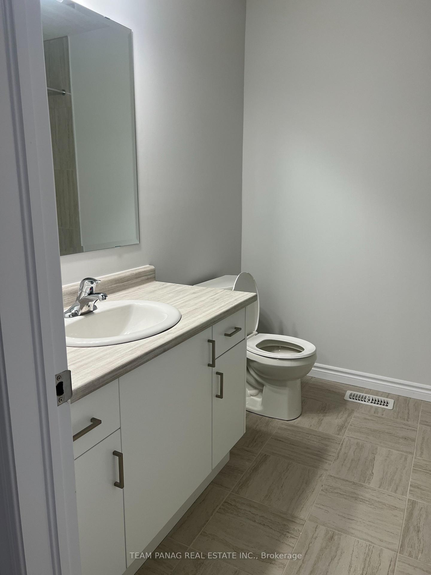 Photo 7 of 299 Bradshaw Drive, Stratford — HOMEH