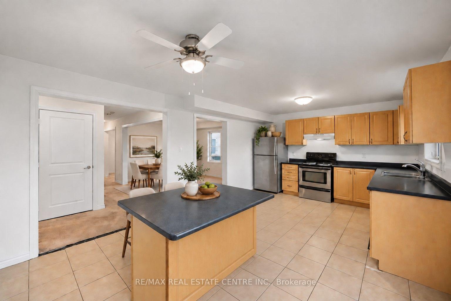 Photo 4 of 303 Moody Street, Southgate — HOMEH