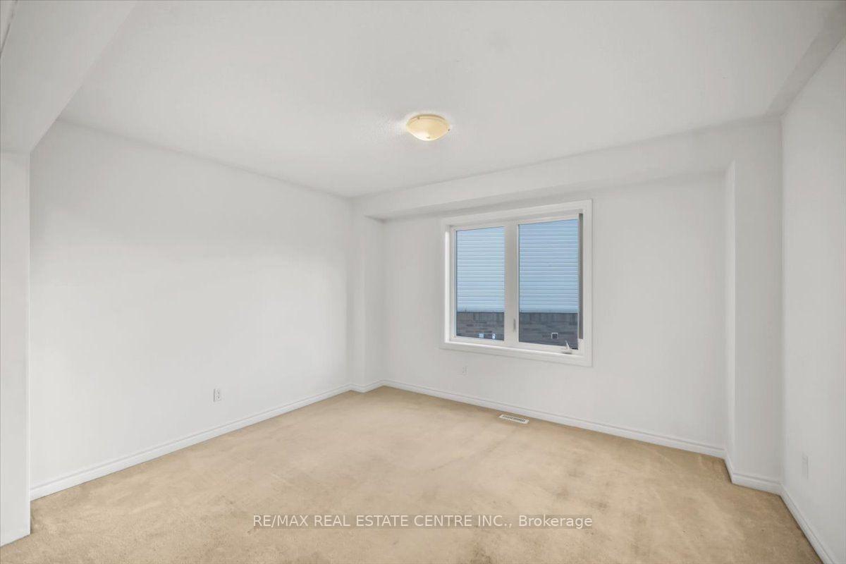 Photo 12 of 303 Moody Street, Southgate — HOMEH