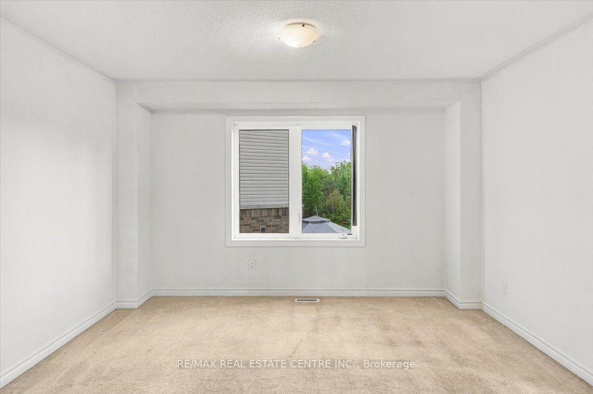 Photo 16 of 303 Moody Street, Southgate — HOMEH