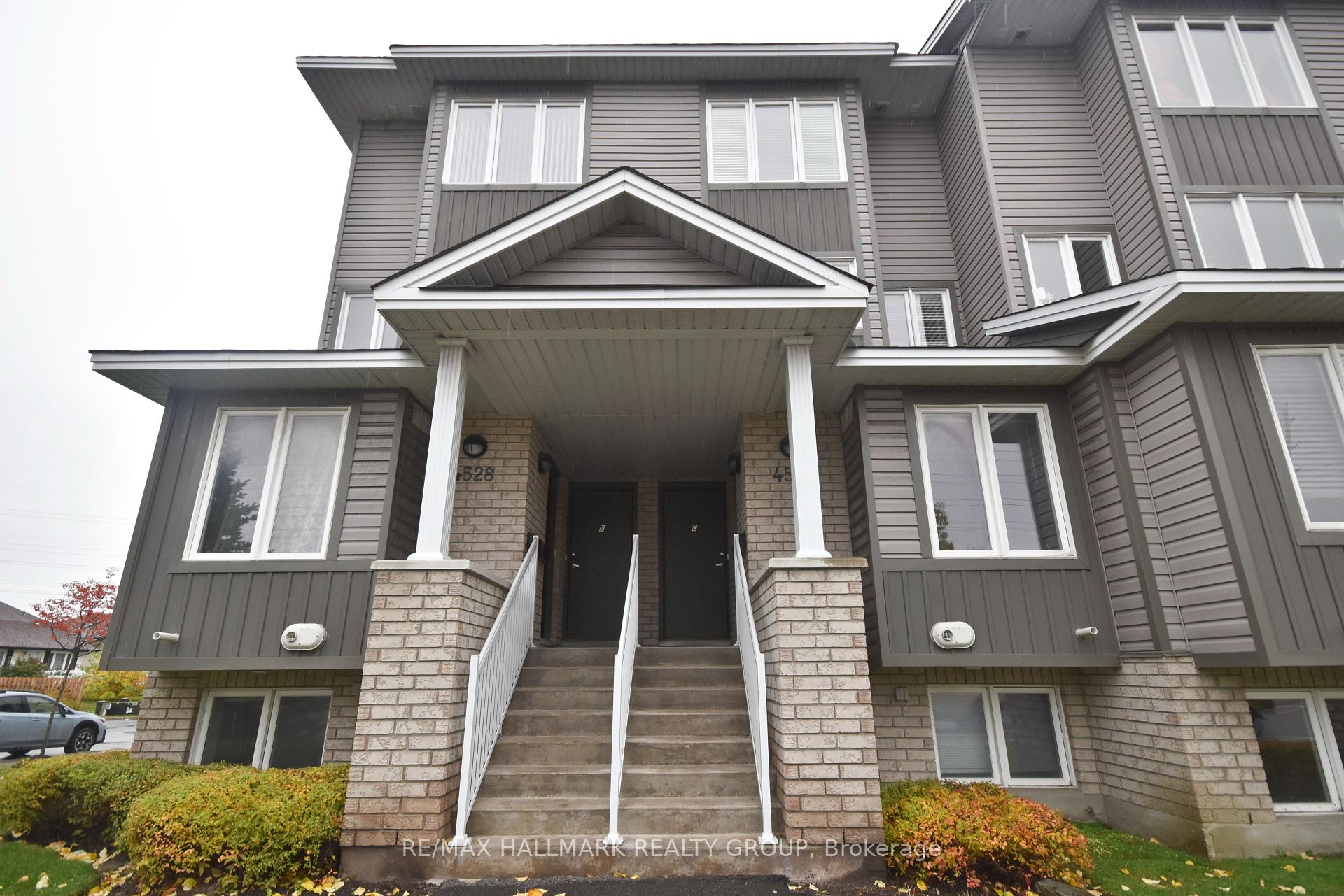 Photo of Unit D, 4528 Innes Road