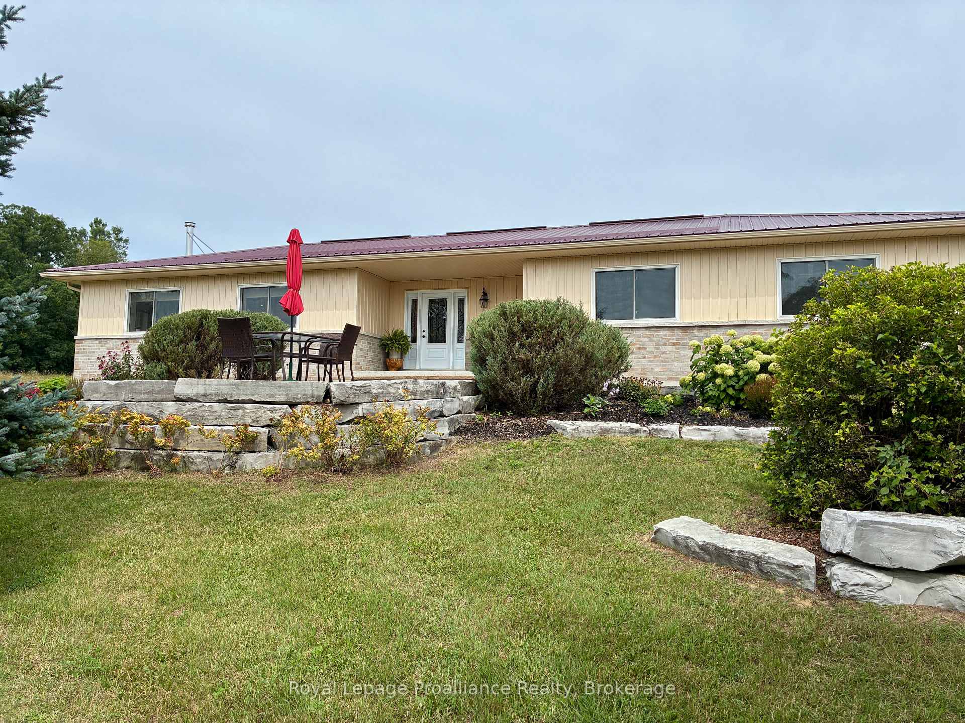 Photo of 254 Airport Road