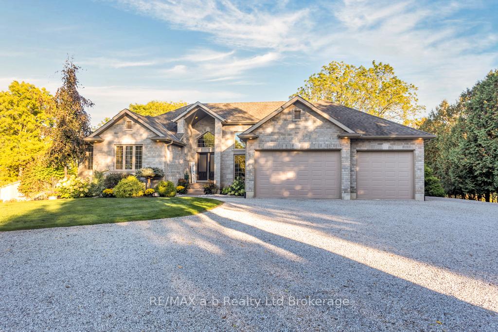 Photo 11 of 9442 Richmond Road, Bayham, Richmond — HOMEH