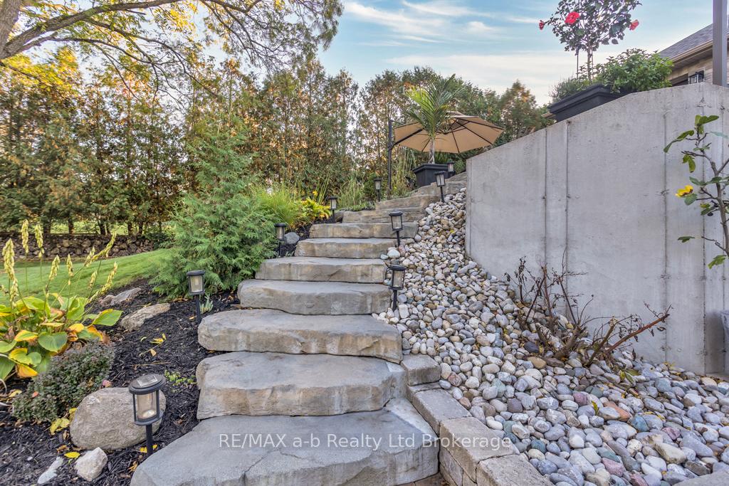Photo 36 of 9442 Richmond Road, Bayham, Richmond — HOMEH