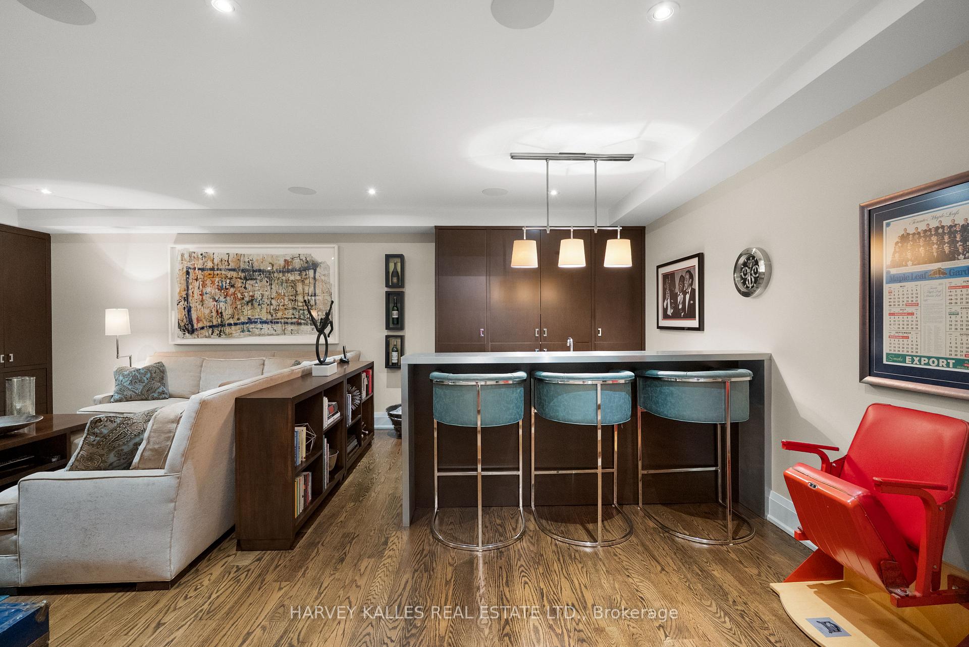Photo 36 of 92 South Drive, Toronto, Rosedale-Moore Park — HOMEH