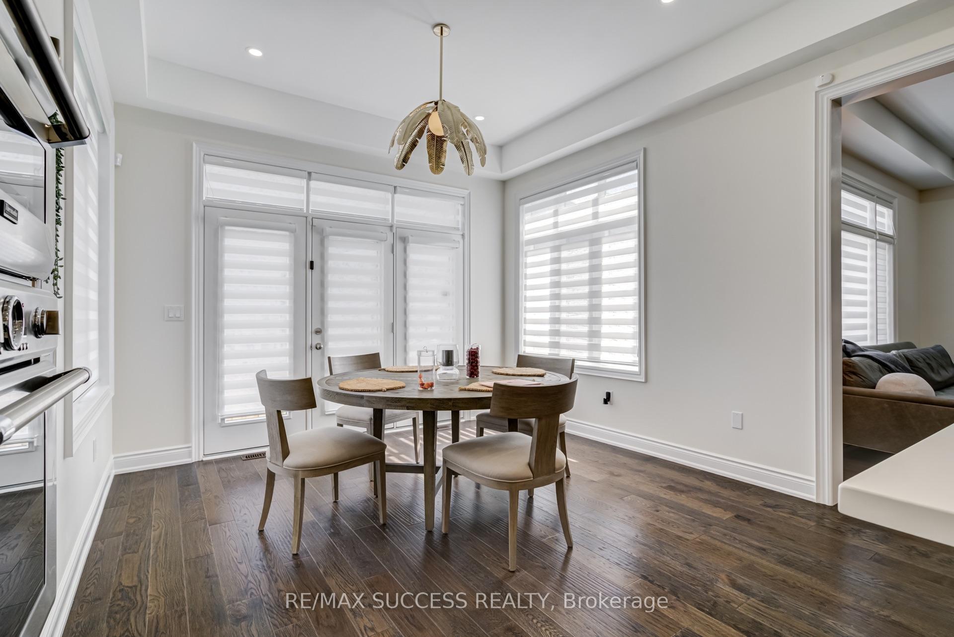 Photo 18 of 62 Threshing Mill Boulevard, Oakville, Glenorchy — HOMEH