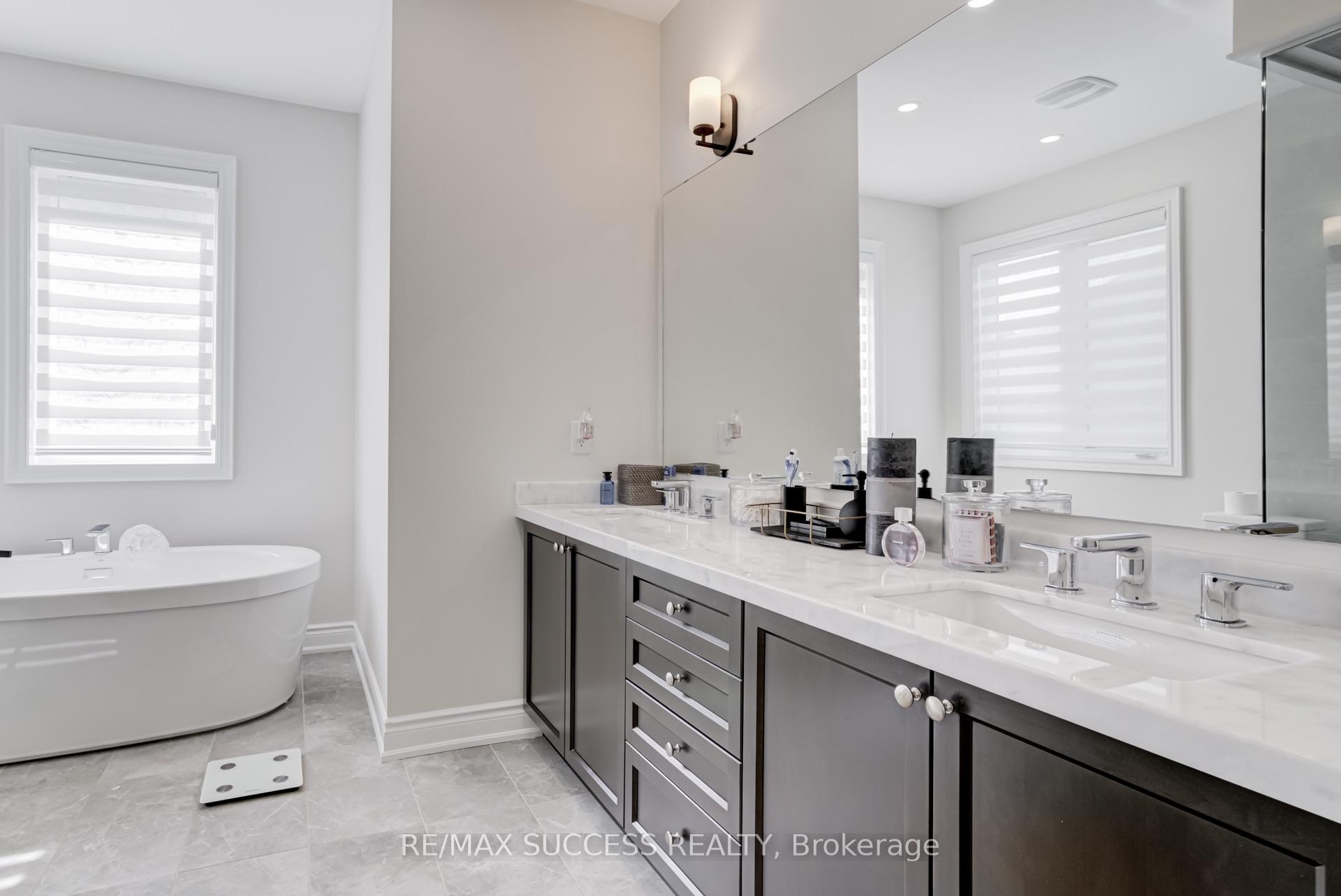 Photo 27 of 62 Threshing Mill Boulevard, Oakville, Glenorchy — HOMEH