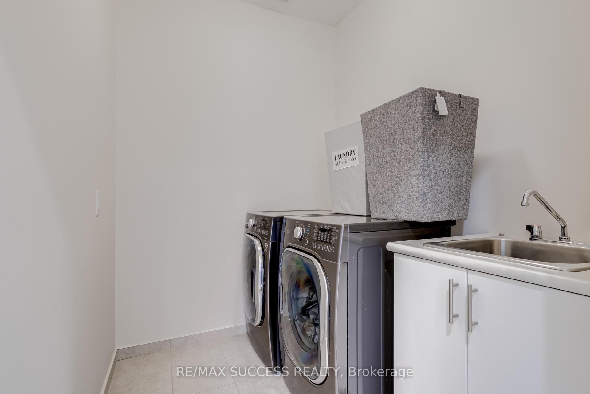 Photo 40 of 62 Threshing Mill Boulevard, Oakville, Glenorchy — HOMEH