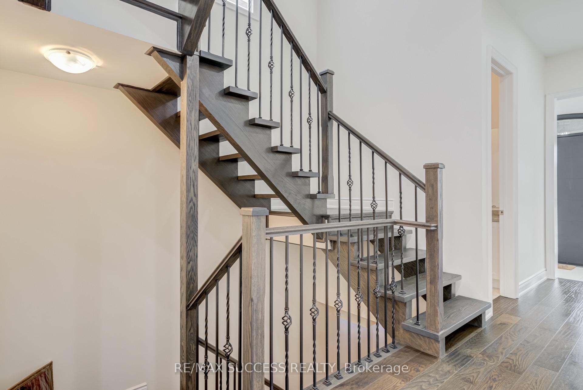 Photo 41 of 62 Threshing Mill Boulevard, Oakville, Glenorchy — HOMEH