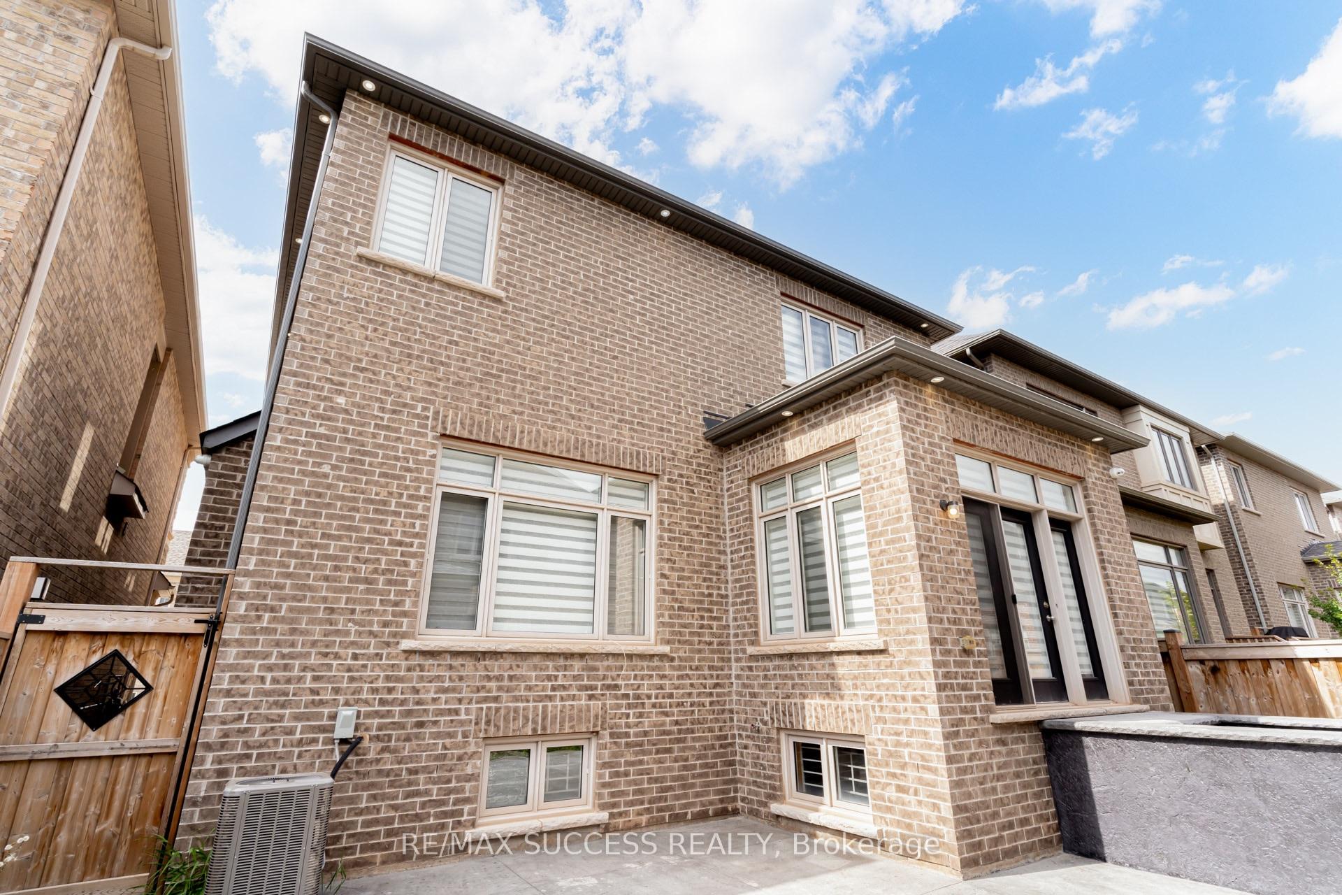 Photo 50 of 62 Threshing Mill Boulevard, Oakville, Glenorchy — HOMEH