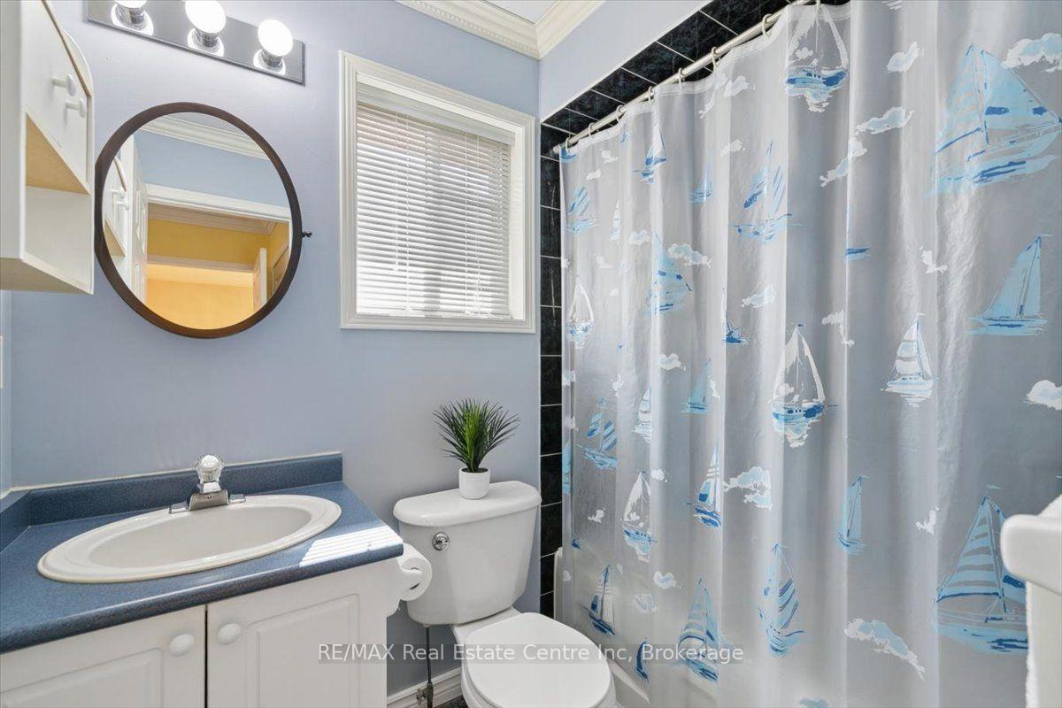 Photo 26 of 2524 Logan Avenue, Oakville, River Oaks — HOMEH