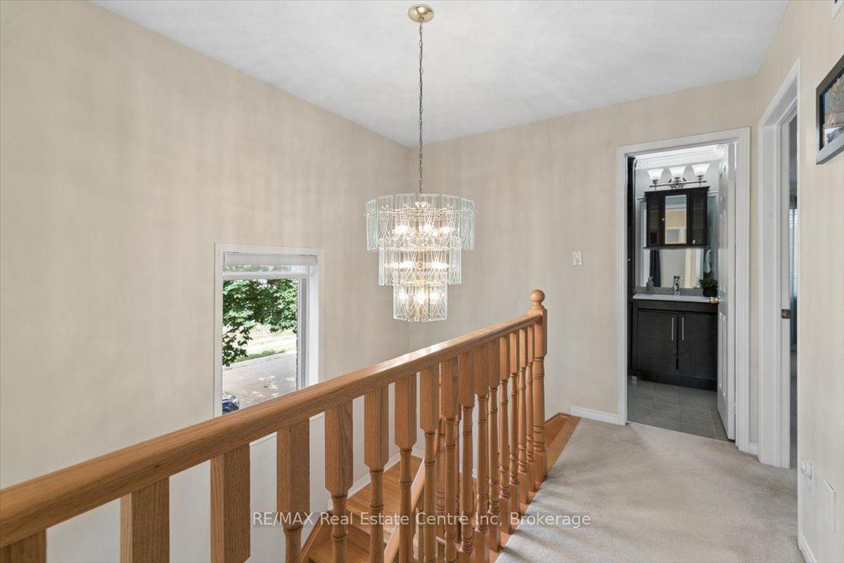 Photo 30 of 2524 Logan Avenue, Oakville, River Oaks — HOMEH