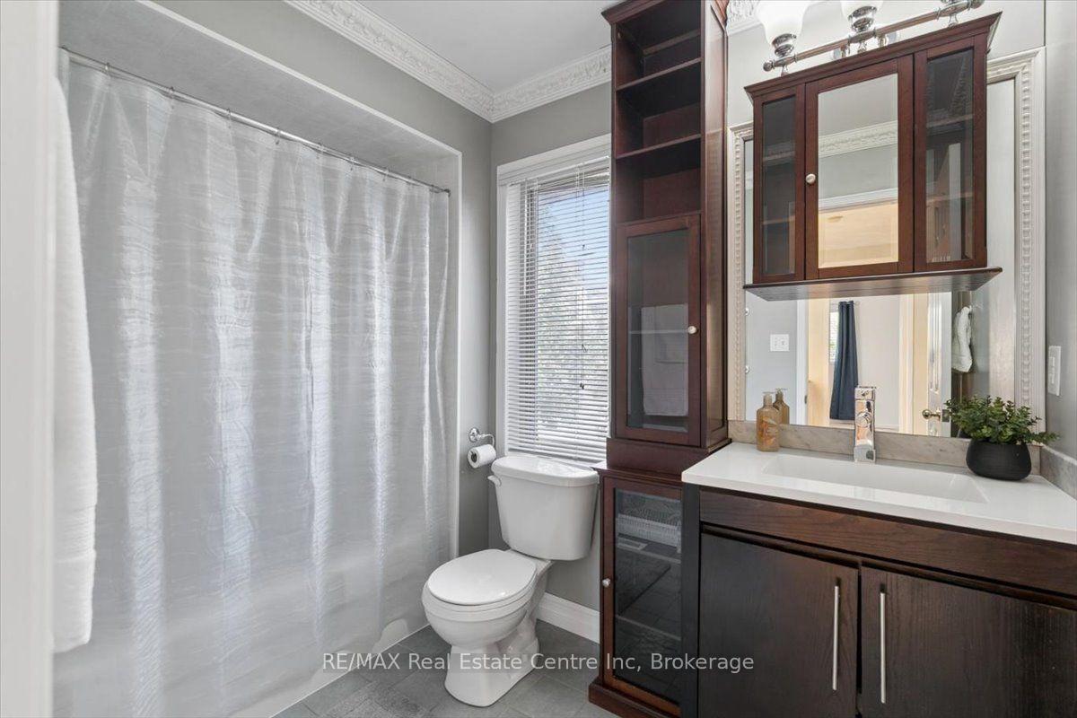 Photo 31 of 2524 Logan Avenue, Oakville, River Oaks — HOMEH