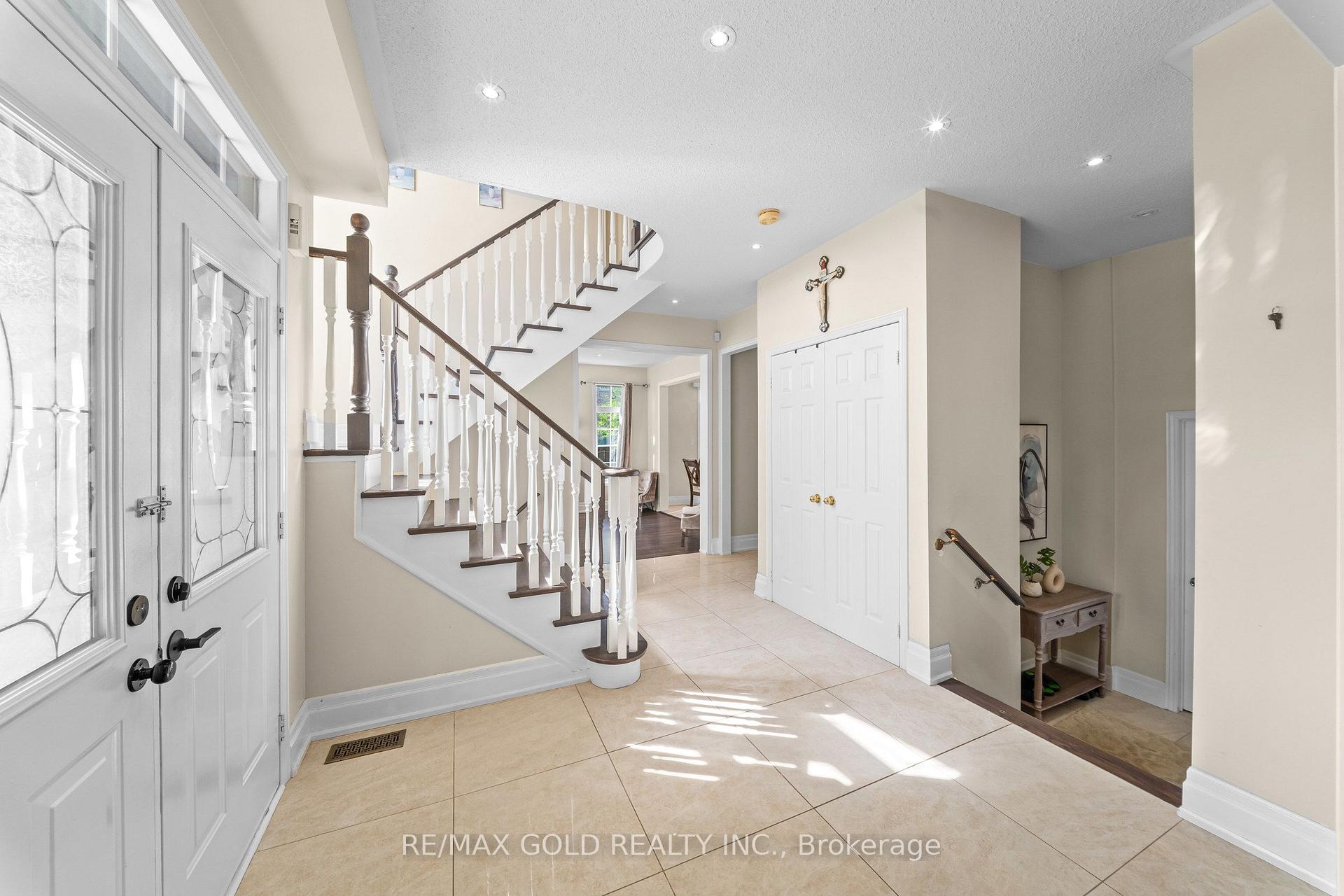 Photo 9 of 261 Mountainash Road, Brampton, Sandringham-Wellington — HOMEH