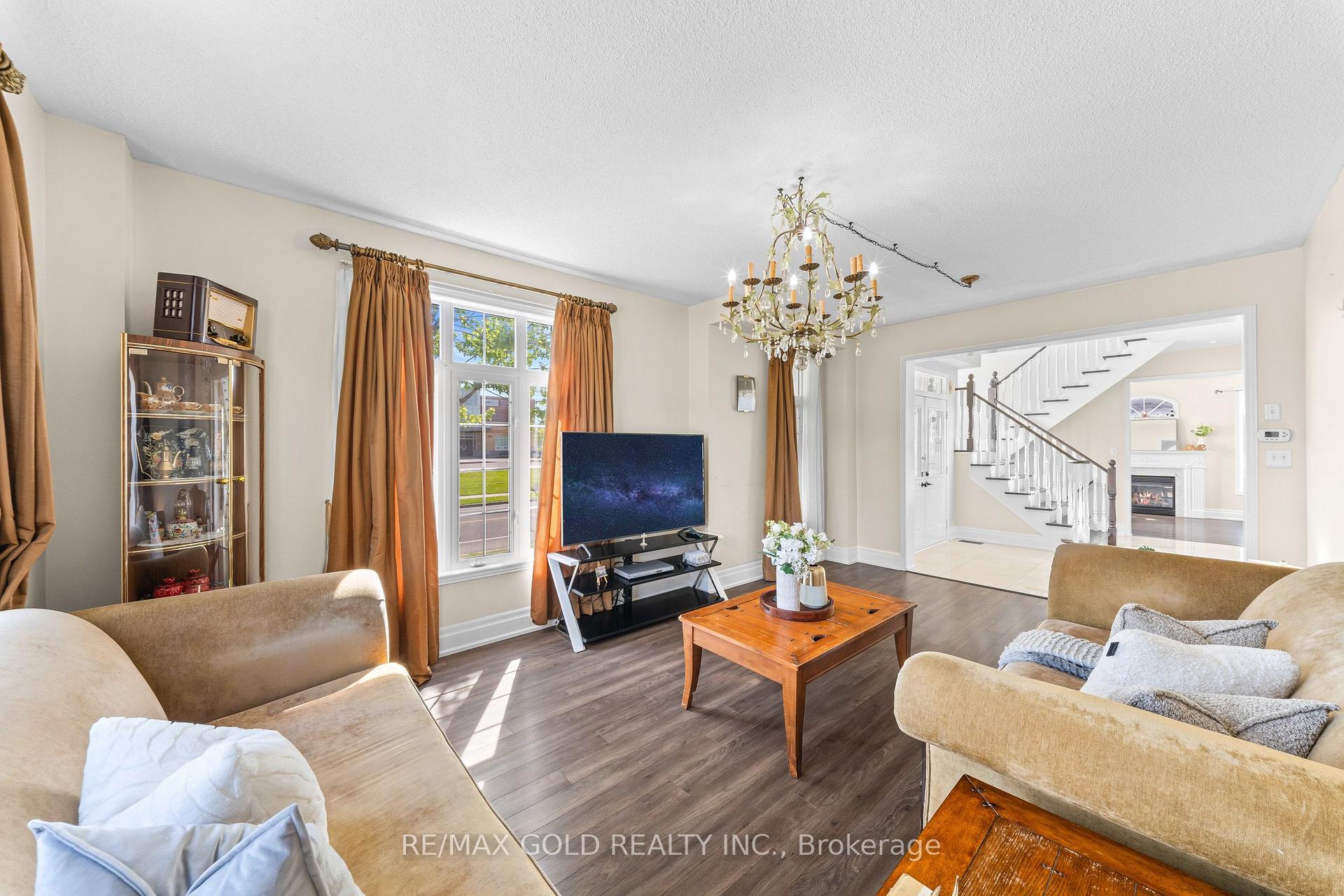 Photo 15 of 261 Mountainash Road, Brampton, Sandringham-Wellington — HOMEH
