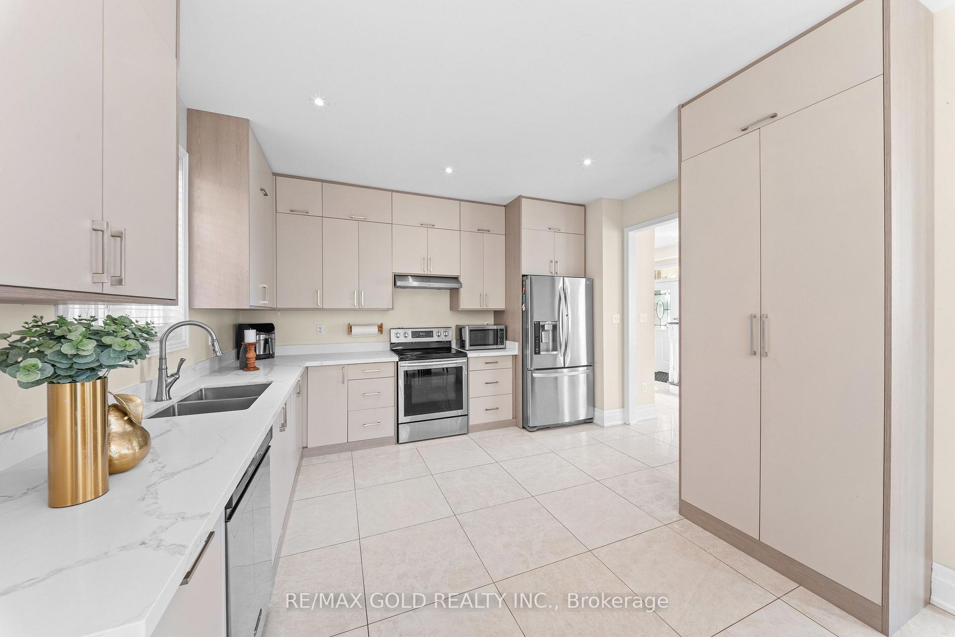 Photo 23 of 261 Mountainash Road, Brampton, Sandringham-Wellington — HOMEH