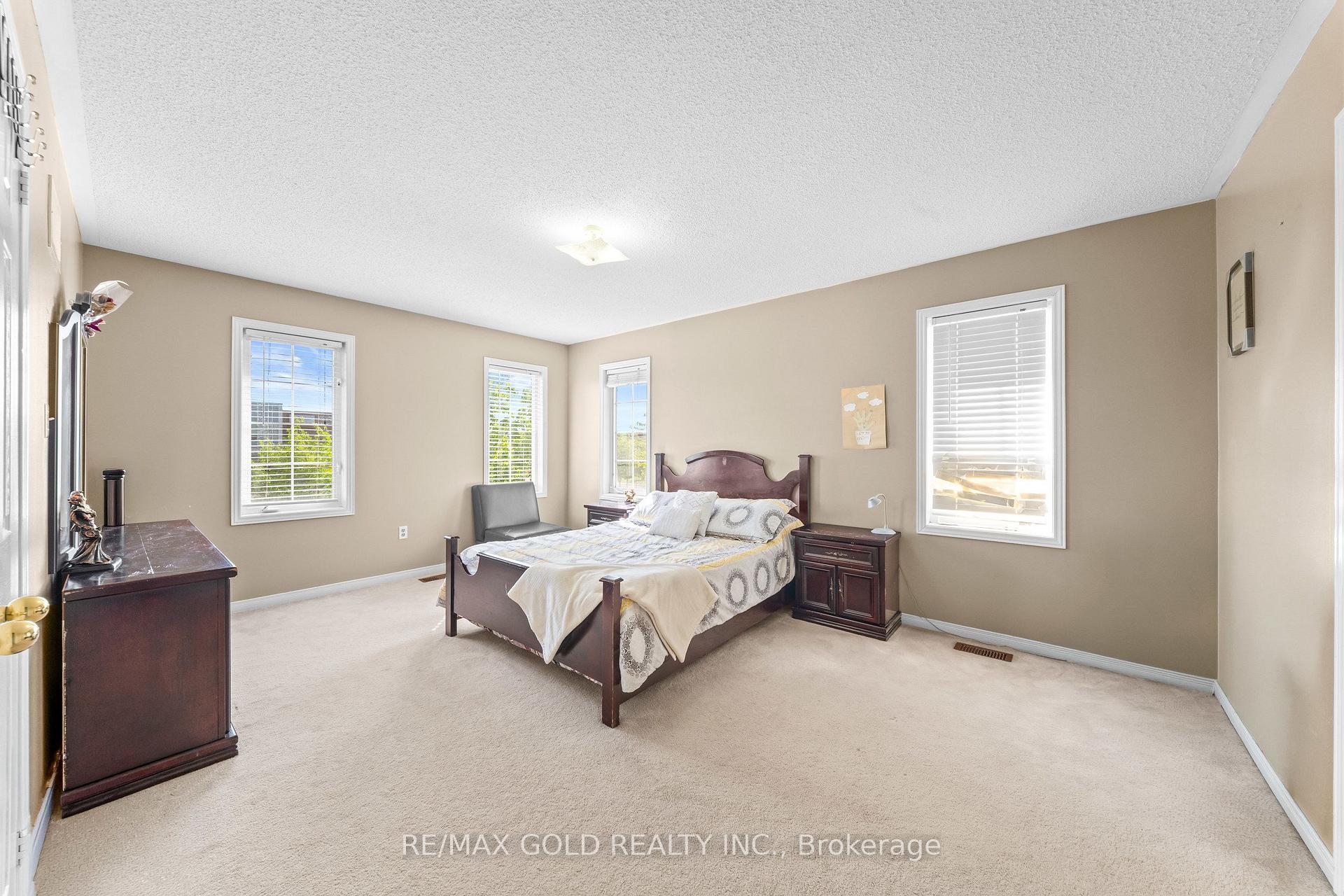 Photo 30 of 261 Mountainash Road, Brampton, Sandringham-Wellington — HOMEH
