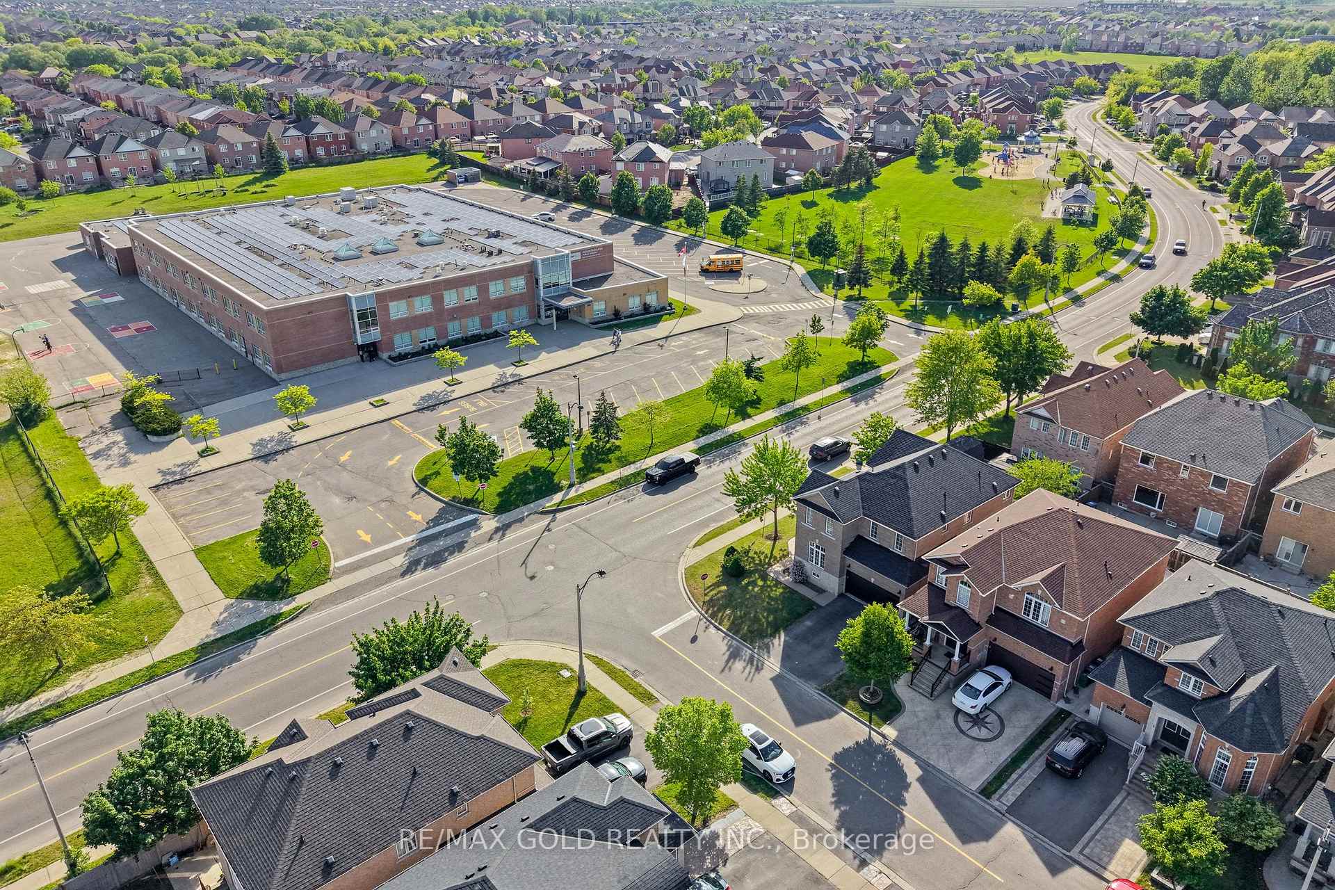 Photo 45 of 261 Mountainash Road, Brampton, Sandringham-Wellington — HOMEH