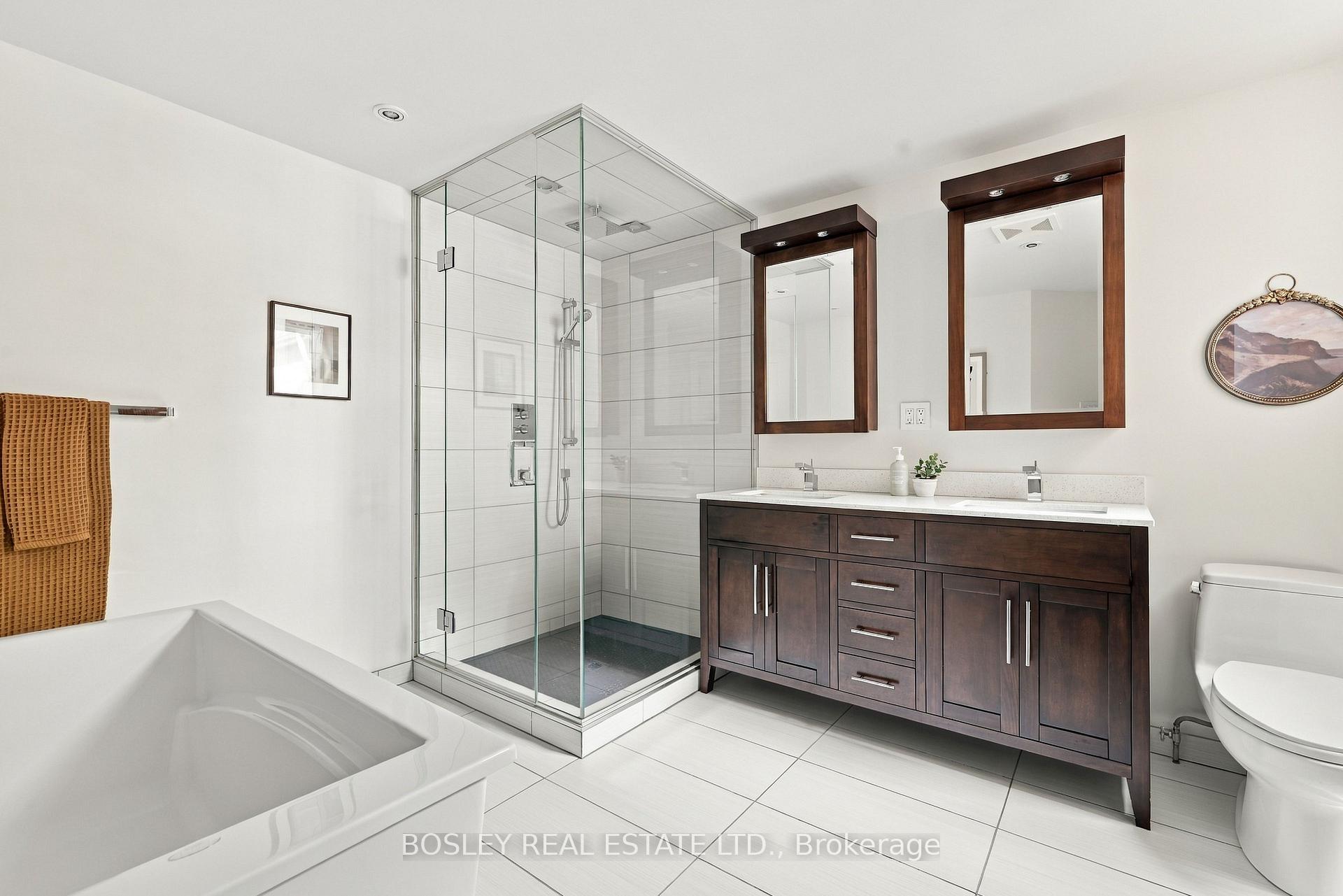 Photo 16 of 22 Cavell Avenue, Toronto, North Riverdale — HOMEH