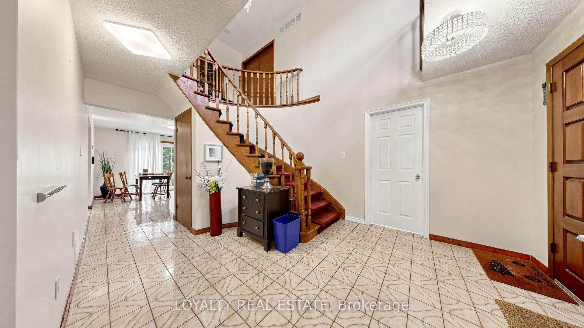 Photo 3 of 3435 Ellesmere Road, Scarborough, Highland Creek — HOMEH
