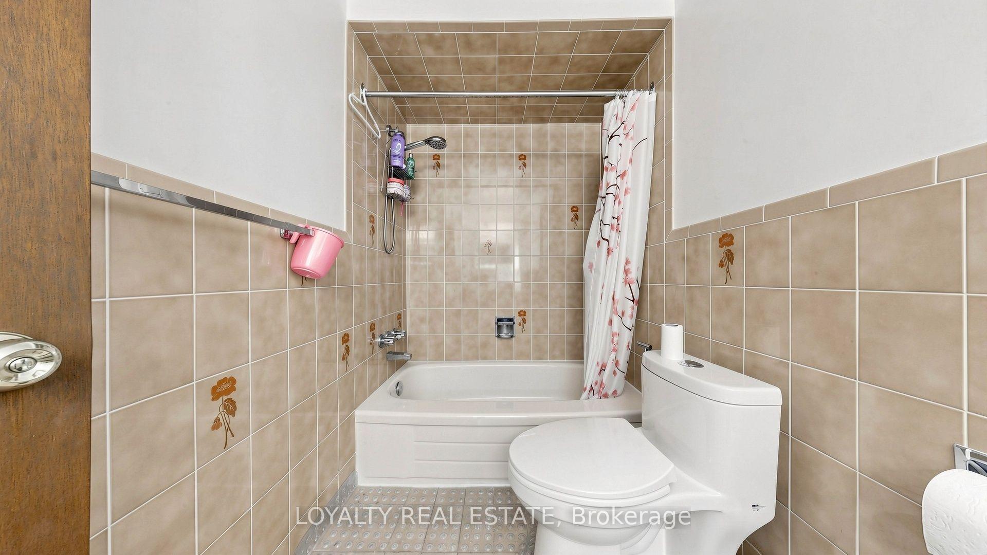 Photo 21 of 3435 Ellesmere Road, Scarborough, Highland Creek — HOMEH