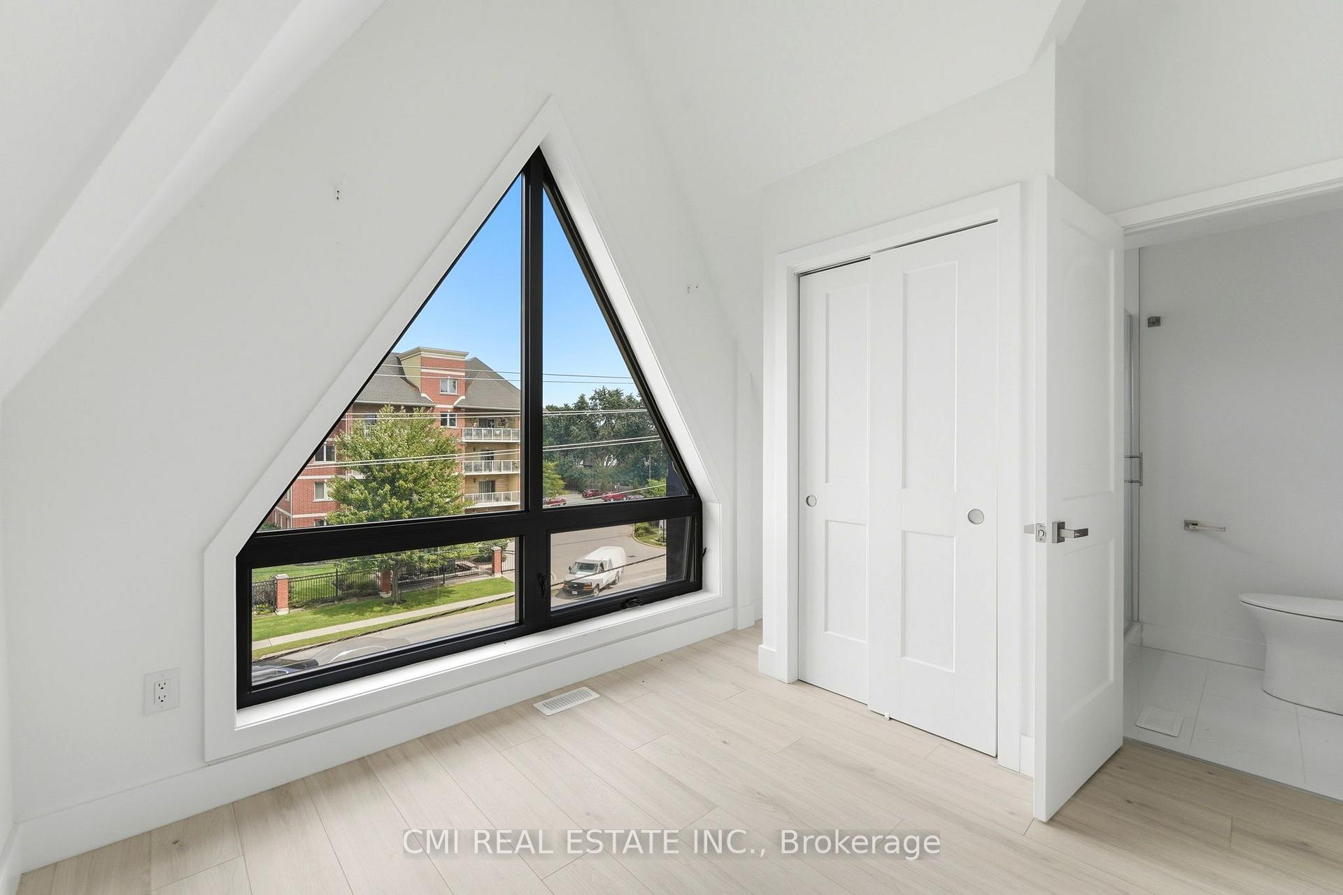 Photo 23 of Unit 302, 7277 Wilson Crescent, Niagara Falls, Oldfield — HOMEH
