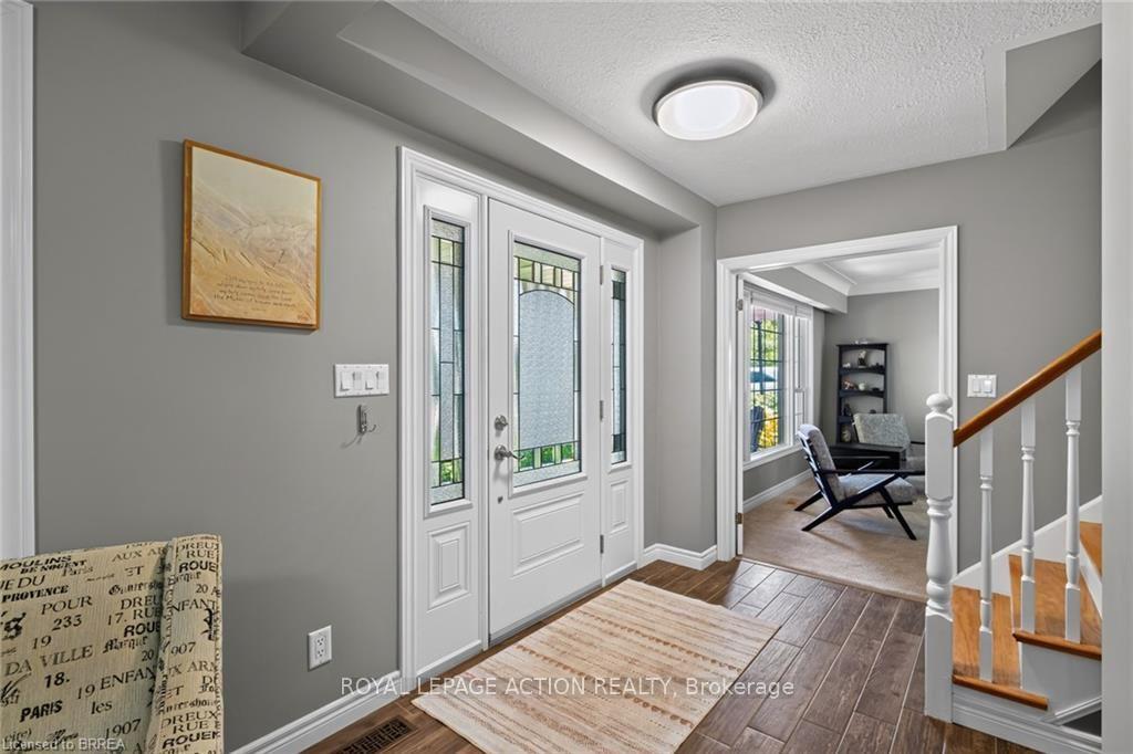 Photo 5 of 42 Robinson Avenue, Brantford, Echo Place — HOMEH