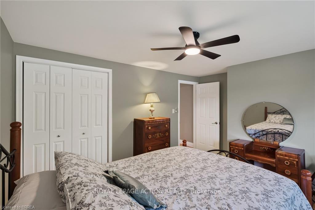 Photo 19 of 42 Robinson Avenue, Brantford, Echo Place — HOMEH