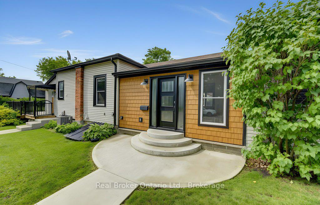 Photo 3 of 17 Amelia Street, Brant, Paris — HOMEH