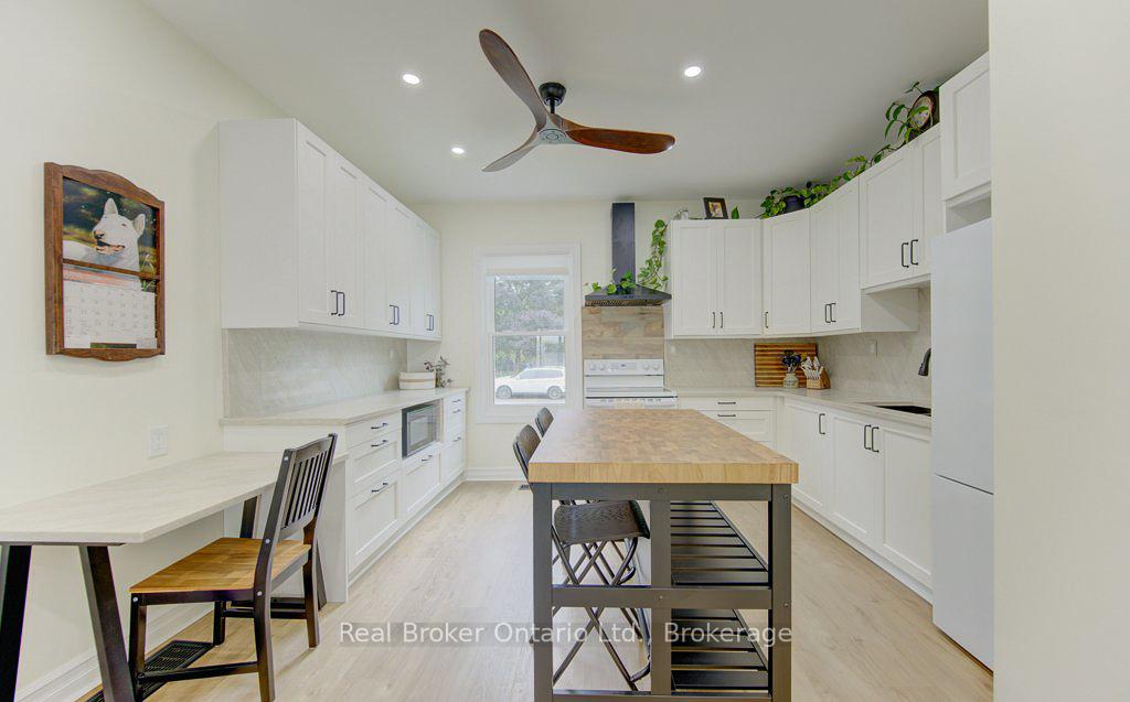 Photo 14 of 17 Amelia Street, Brant, Paris — HOMEH