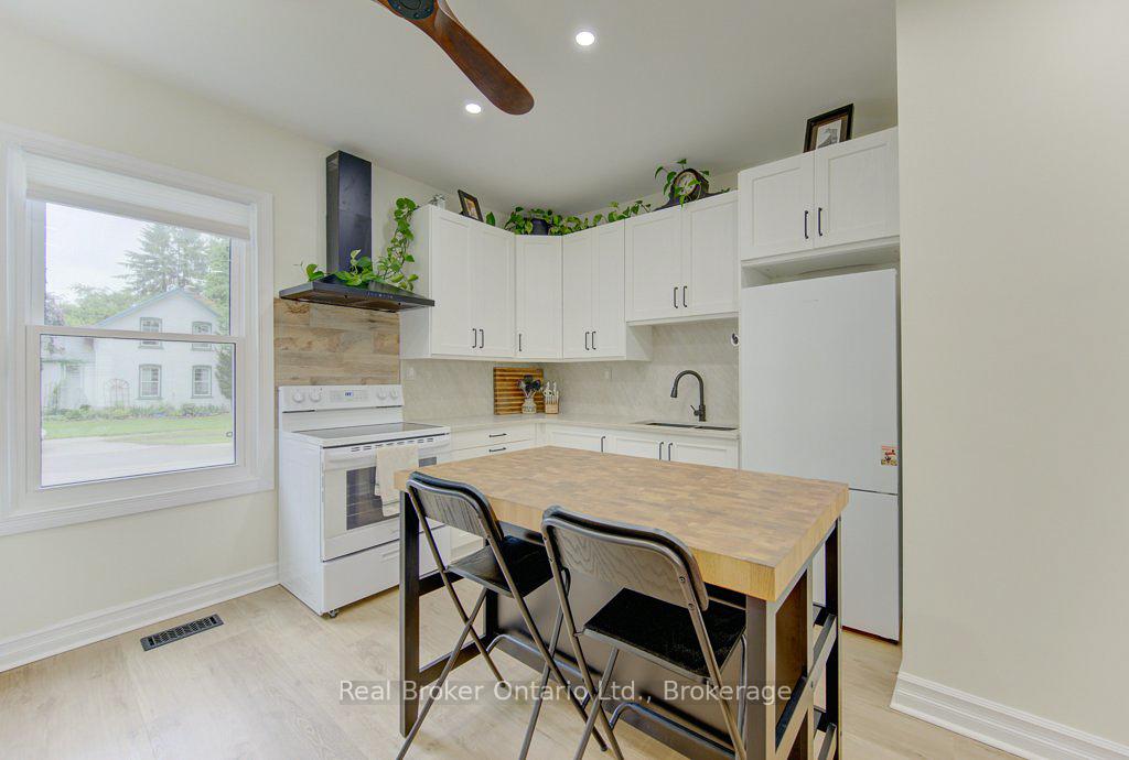 Photo 15 of 17 Amelia Street, Brant, Paris — HOMEH