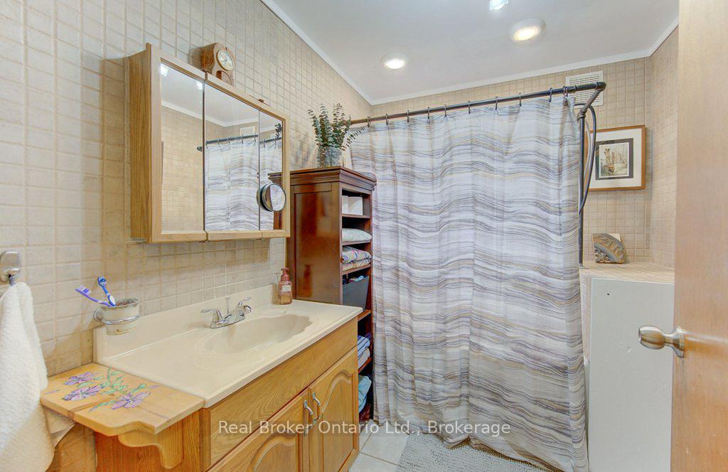 Photo 20 of 17 Amelia Street, Brant, Paris — HOMEH