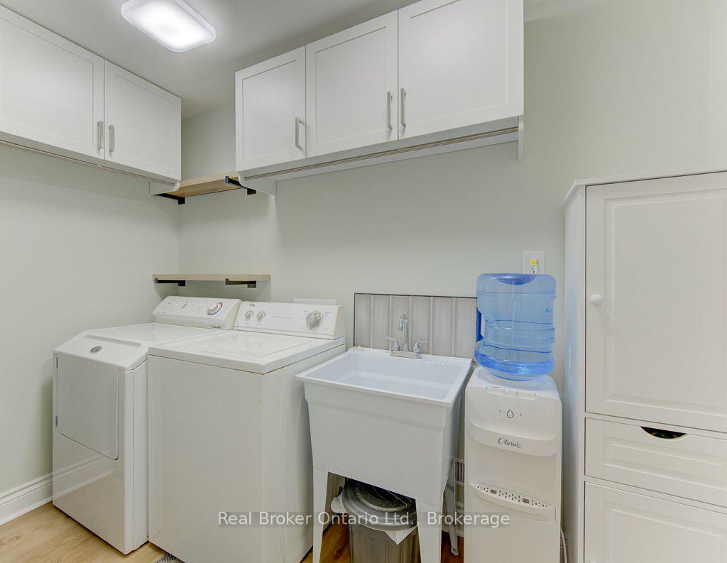 Photo 26 of 17 Amelia Street, Brant, Paris — HOMEH