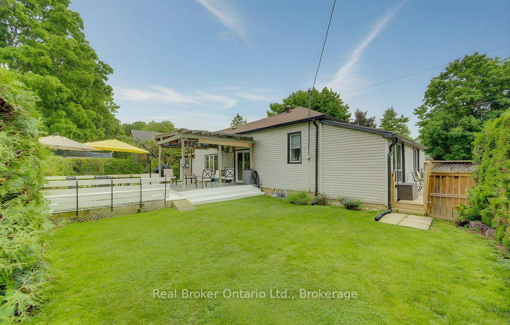 Photo 44 of 17 Amelia Street, Brant, Paris — HOMEH