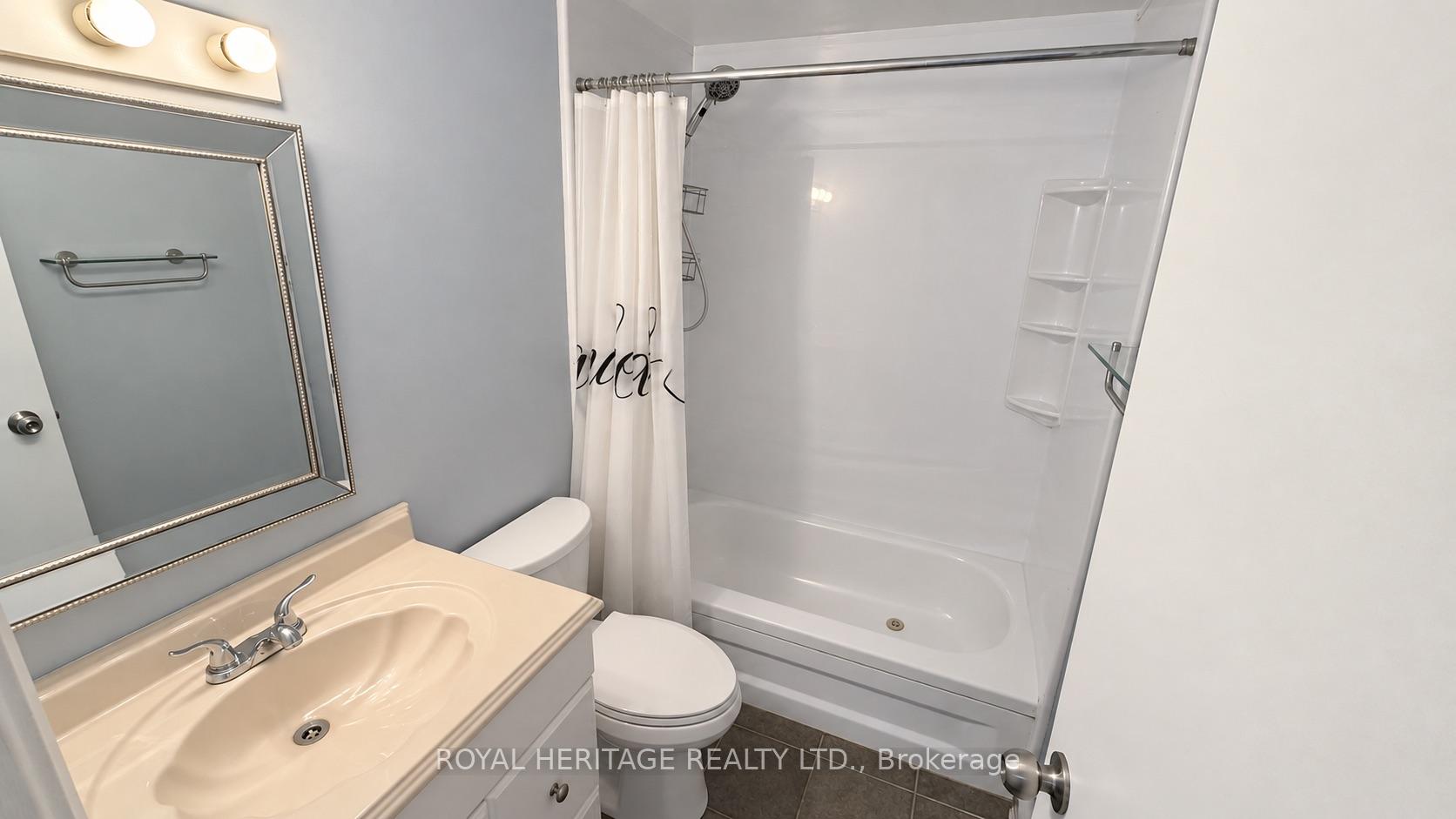 Photo 32 of 531 Dorchester Drive, Oshawa, Vanier — HOMEH