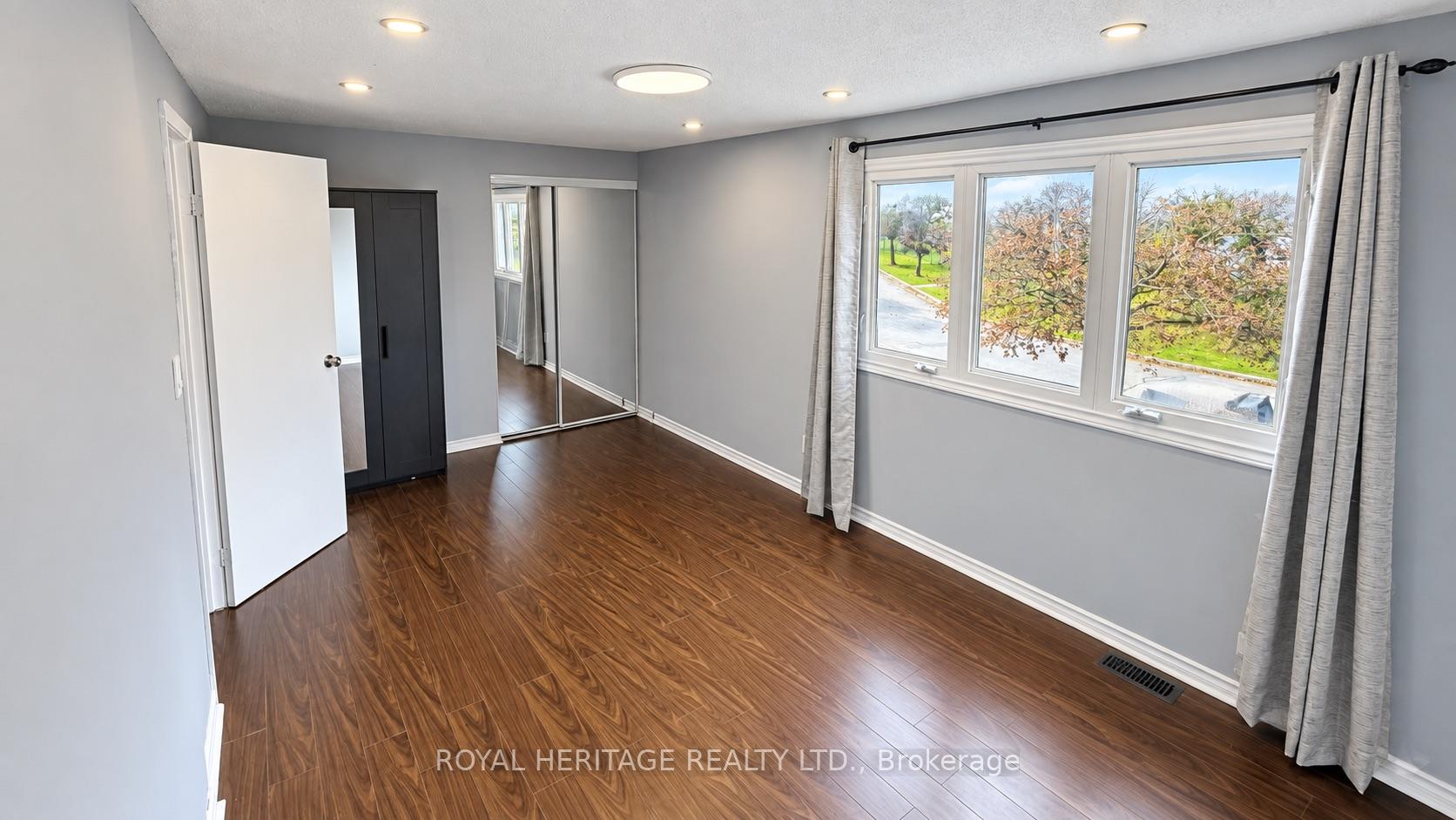 Photo 38 of 531 Dorchester Drive, Oshawa, Vanier — HOMEH