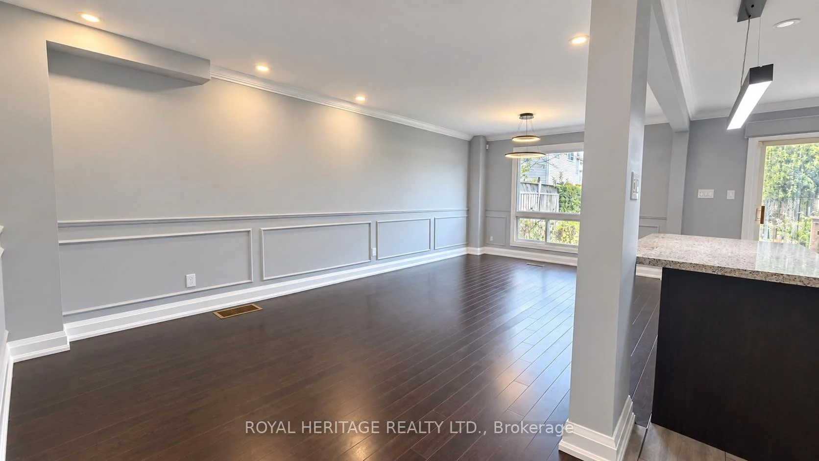 Photo 37 of 531 Dorchester Drive, Oshawa, Vanier — HOMEH