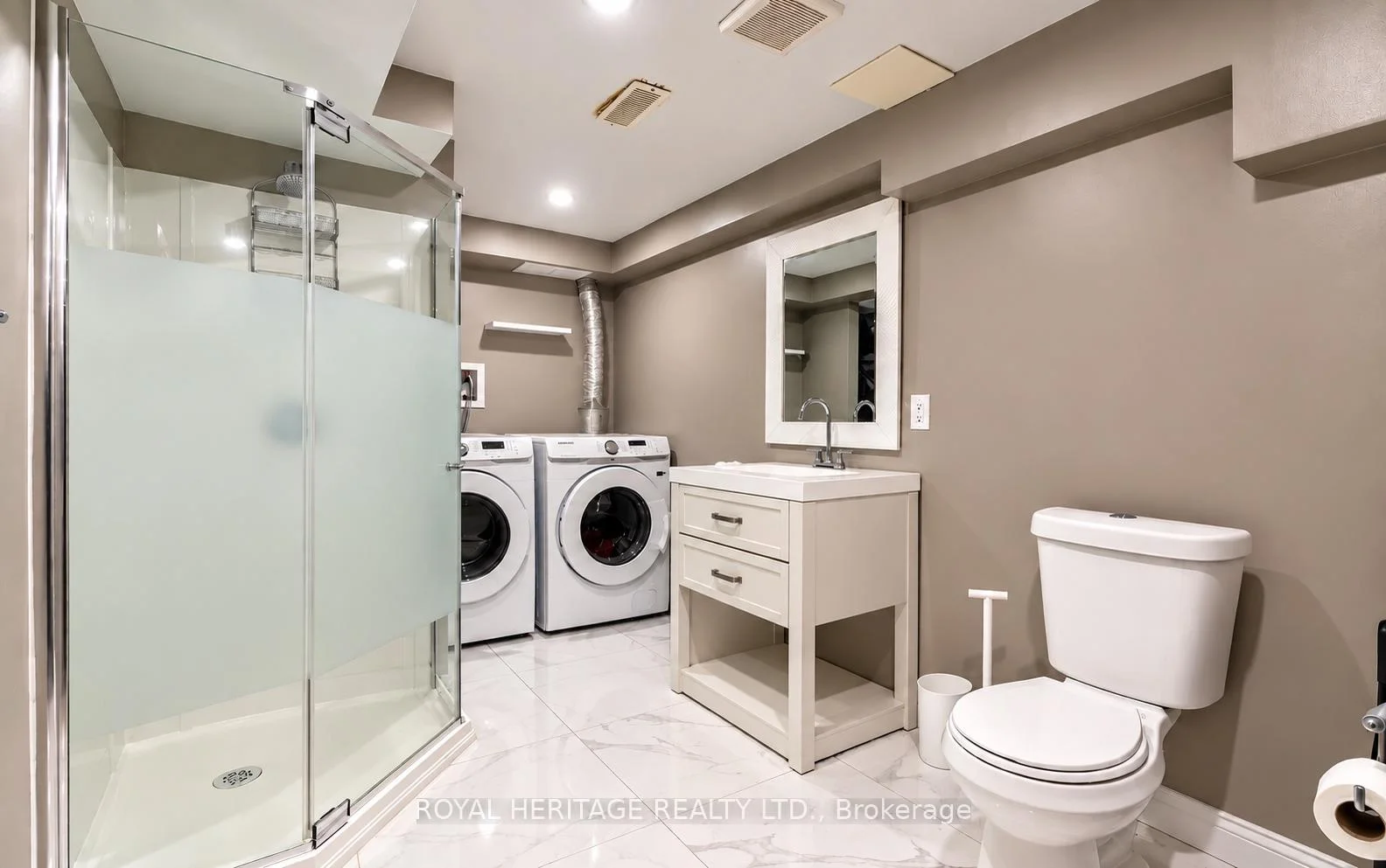 Photo 51 of 531 Dorchester Drive, Oshawa, Vanier — HOMEH