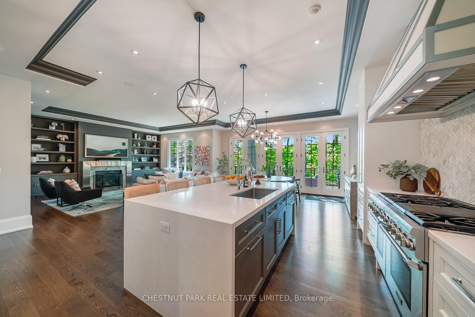 Photo 13 of 56 Pine Crescent, Toronto, The Beaches — HOMEH