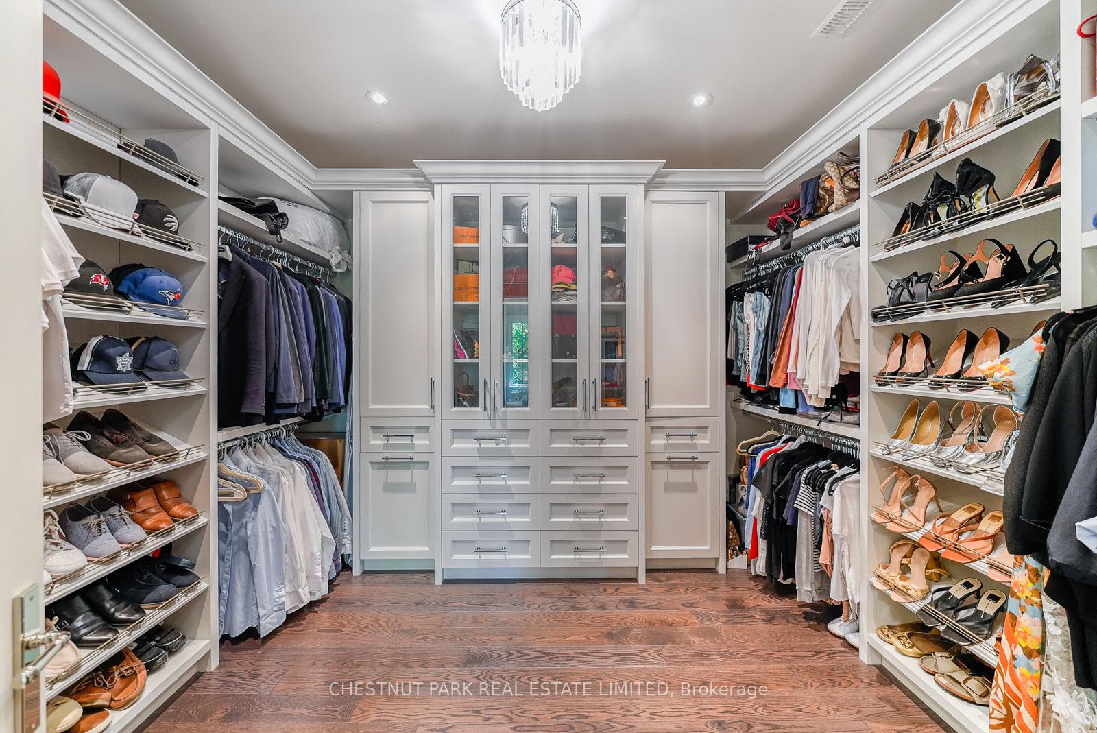 Photo 21 of 56 Pine Crescent, Toronto, The Beaches — HOMEH