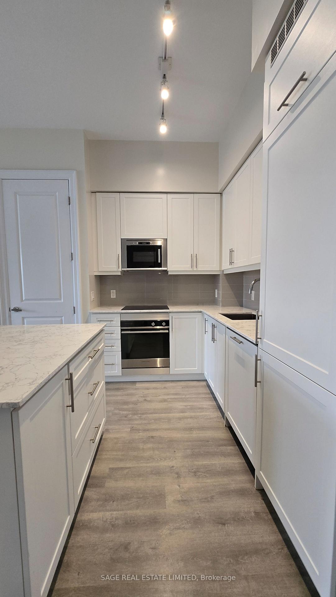Photo 21 of Unit 111, 9085 Jane Street, Vaughan, Concord — HOMEH