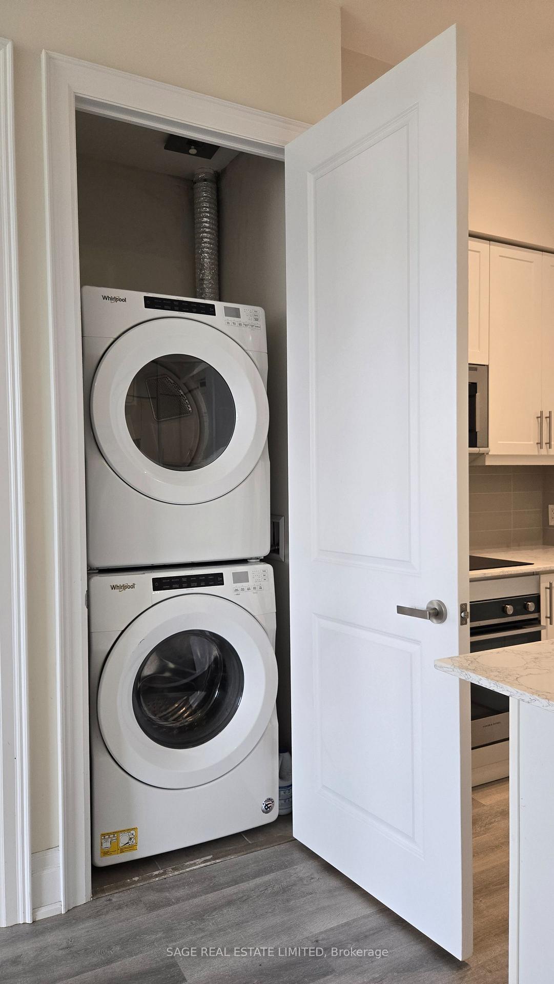 Photo 33 of Unit 111, 9085 Jane Street, Vaughan, Concord — HOMEH