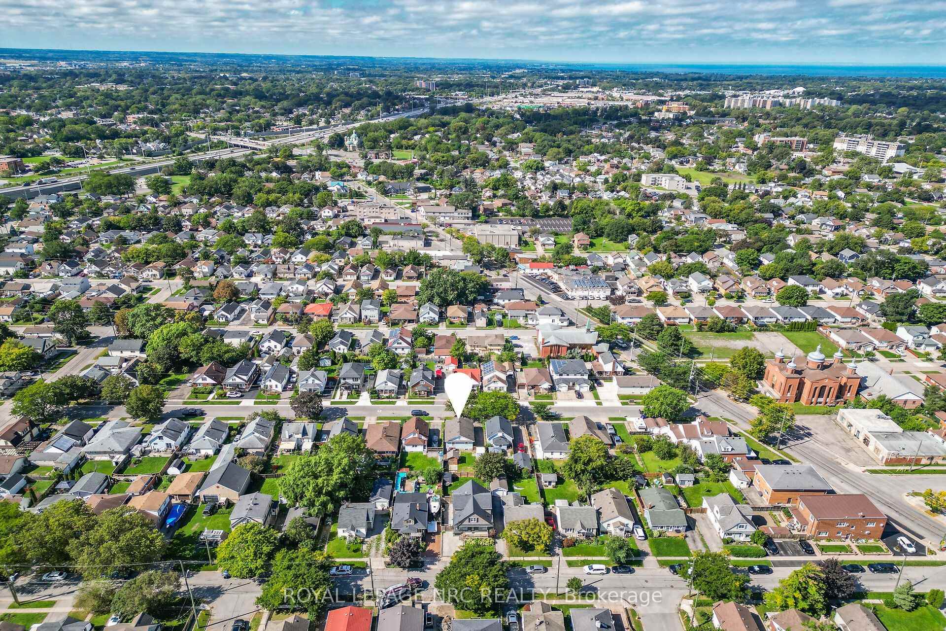 Photo 18 of 62 Cosby Avenue, St. Catharines, Facer — HOMEH