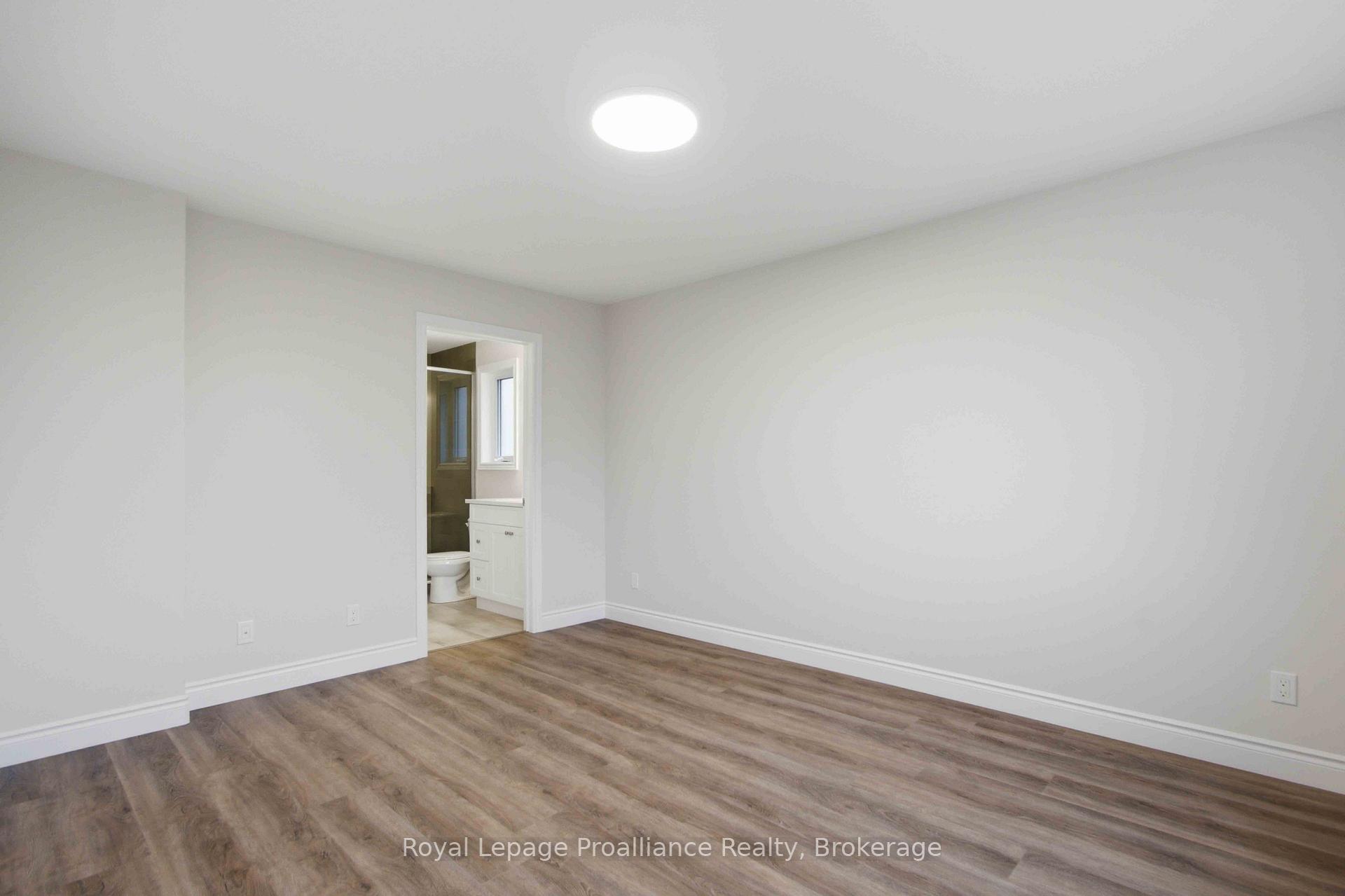 Photo 12 of 33 Clayton John Avenue, Brighton — HOMEH