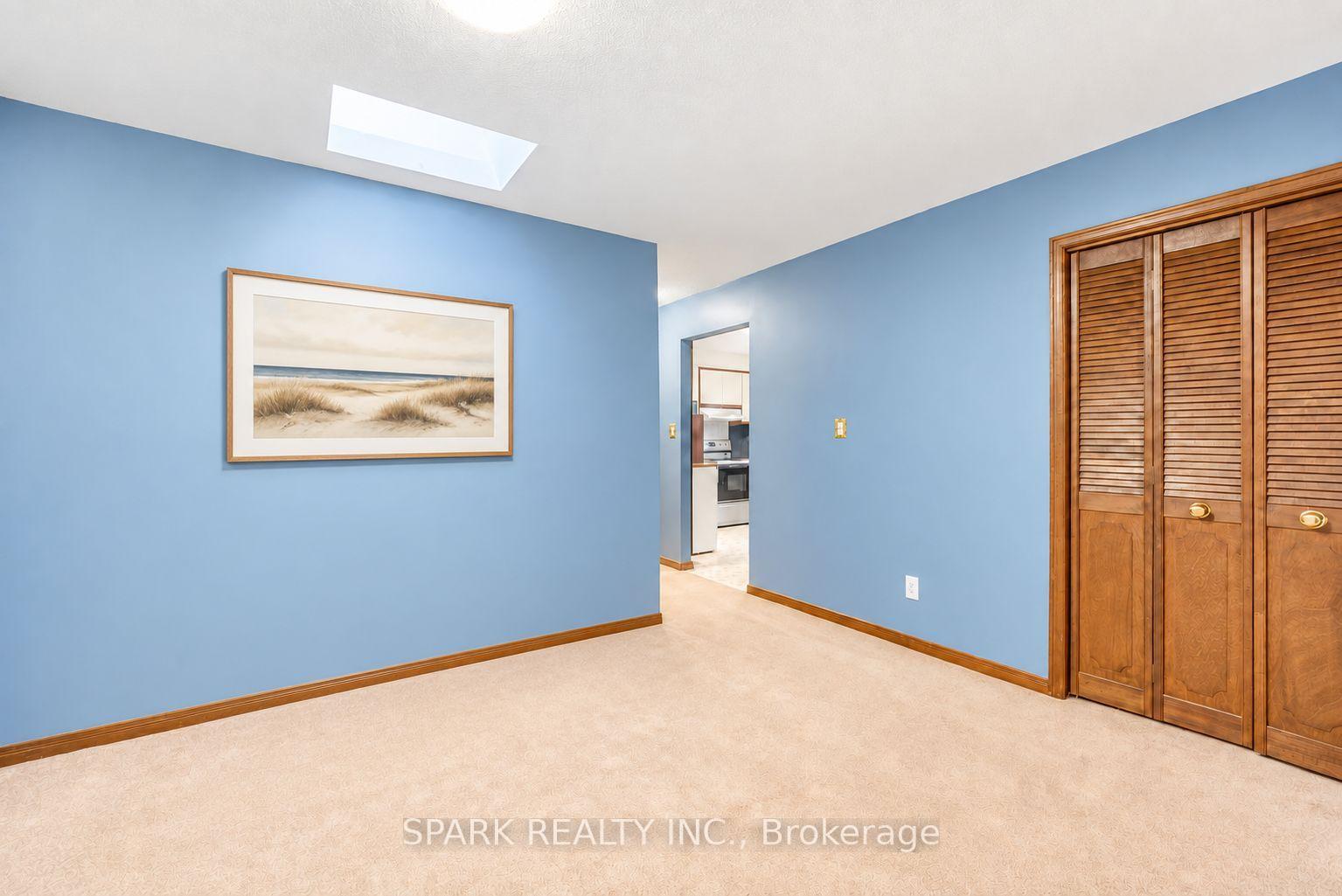 Photo 8 of 28 Lampman Crescent, Thorold, Confederation Heights — HOMEH