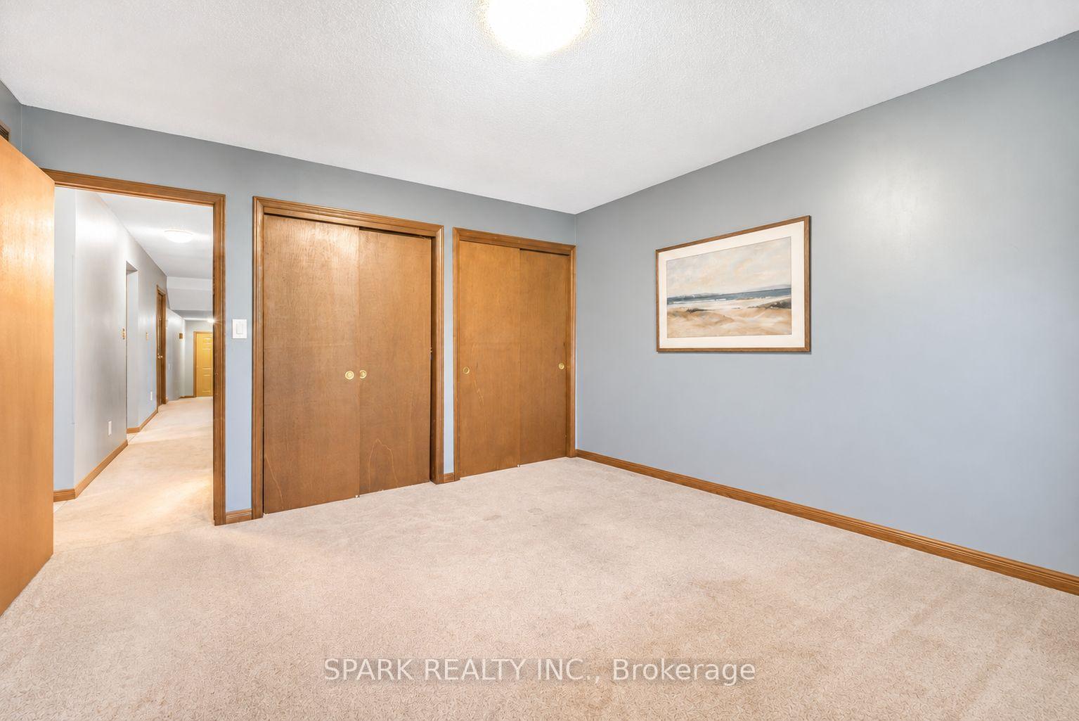 Photo 14 of 28 Lampman Crescent, Thorold, Confederation Heights — HOMEH