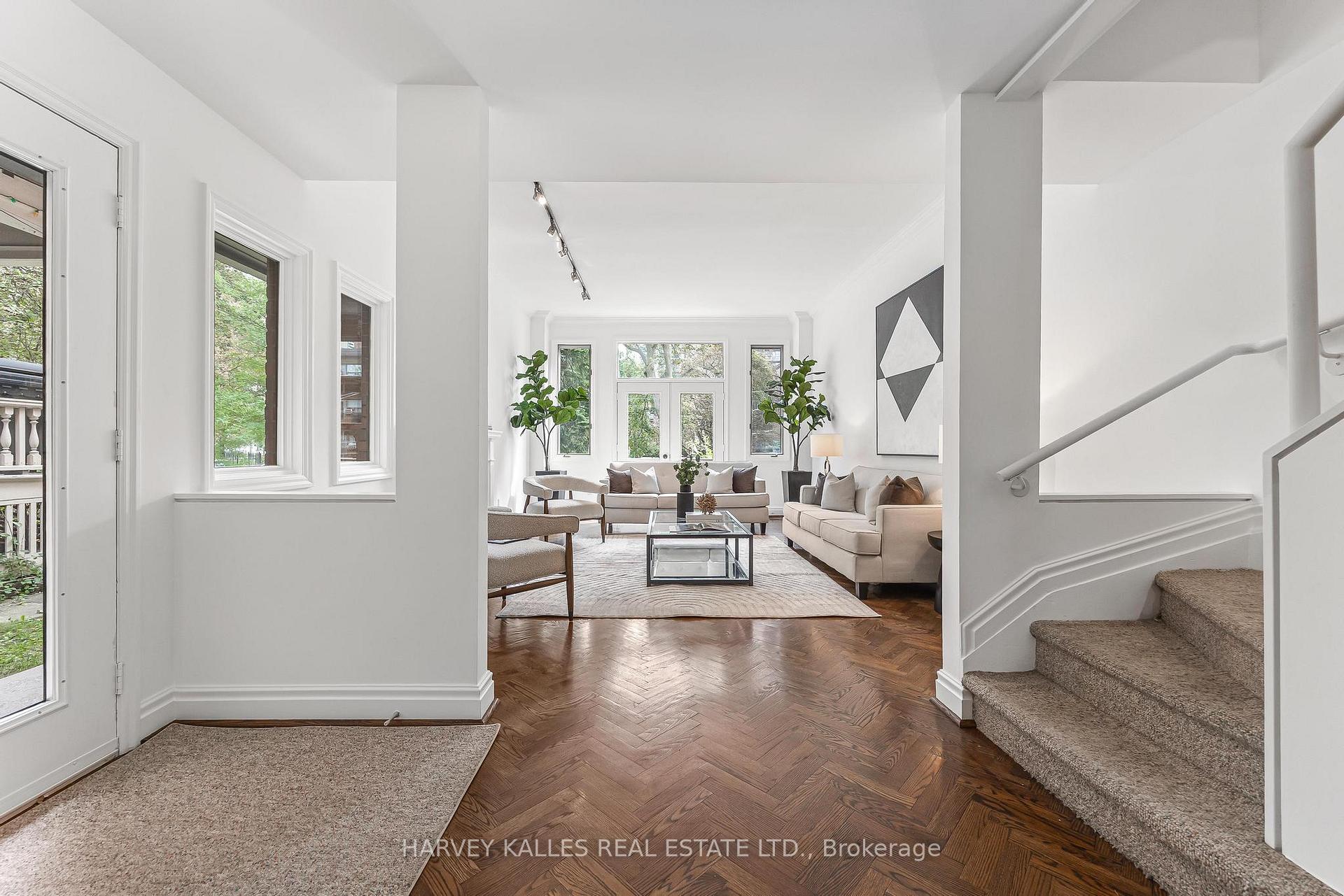 Photo 3 of 142 Keewatin Avenue, Toronto, Mount Pleasant East — HOMEH